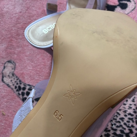 BCBG Lavender Women's Heels Sz 6.5 - Picture 6 of 6